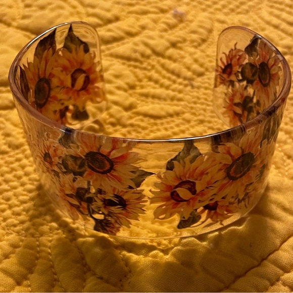 Icon Collection Clear Sunflower Cuff Bracelet - Picture 5 of 7